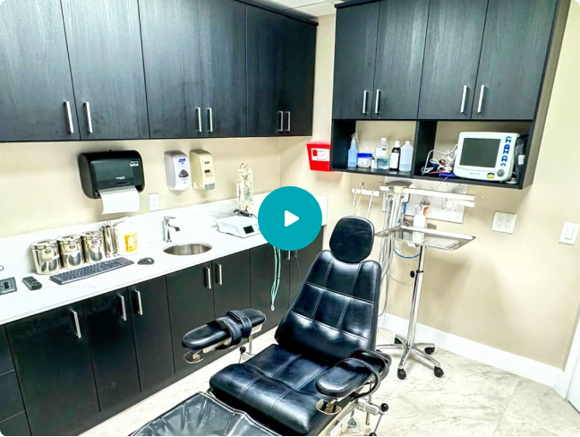 Clinic operating chair.png